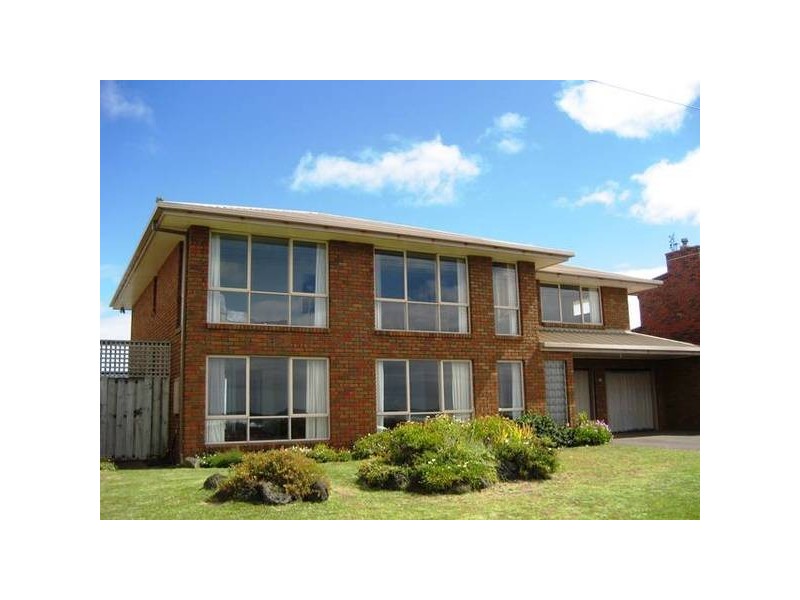 12 Ocean Drive, Port Fairy VIC 3284