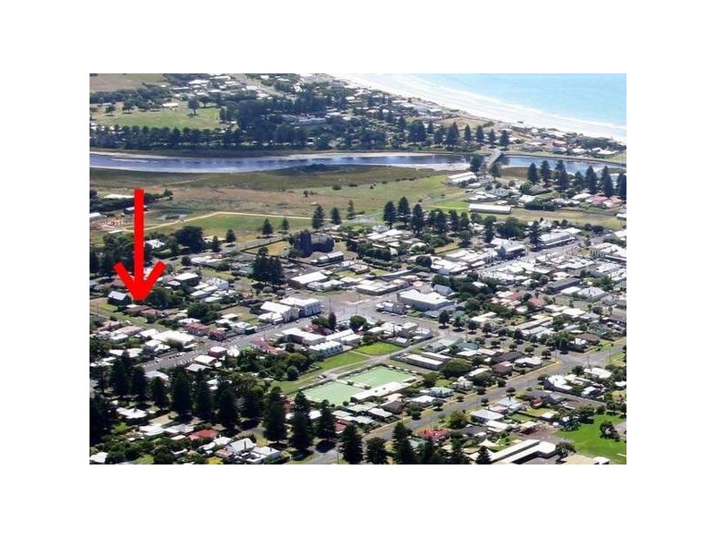 9 Grant Street, Port Fairy VIC 3284