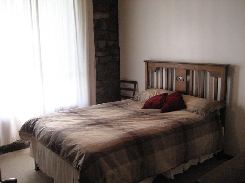 4 Mills Crescent, Port Fairy VIC 3284