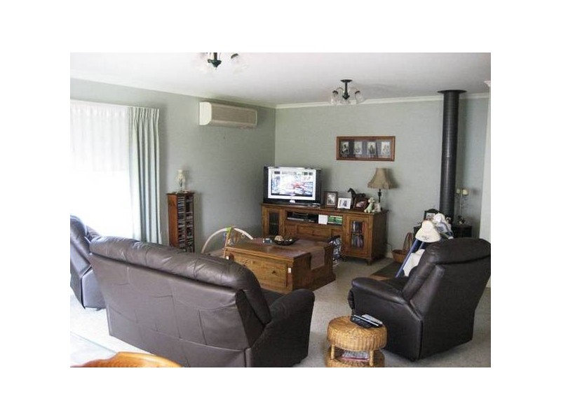 16 Paton Street, Port Fairy VIC 3284