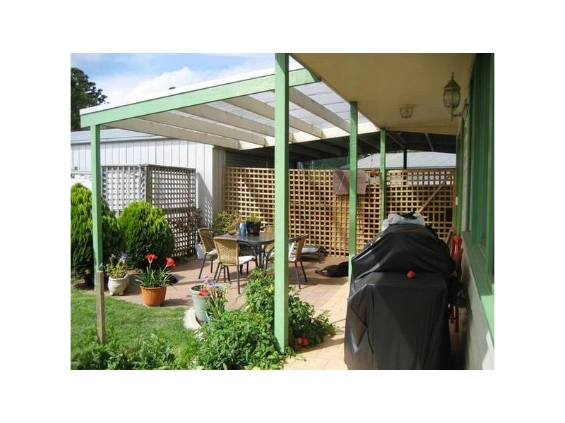 16 Paton Street, Port Fairy VIC 3284