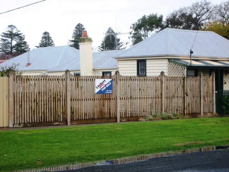 32 James Street, Port Fairy VIC 3284