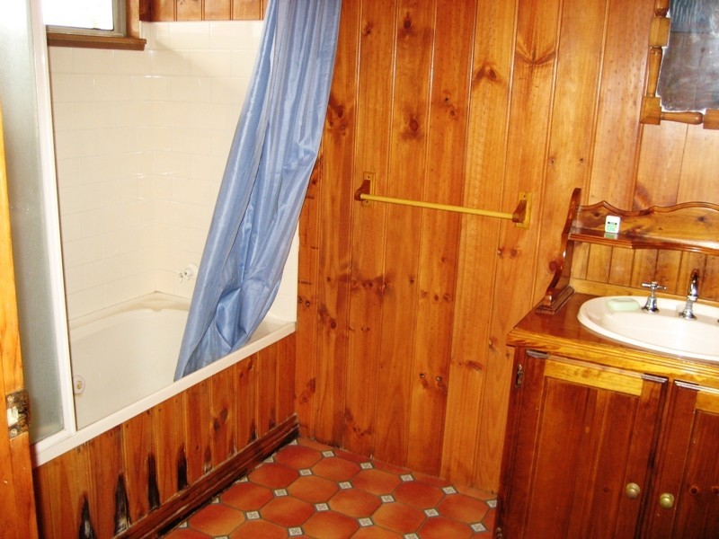 13 Anne Catherine Drive, Port Fairy VIC 3284