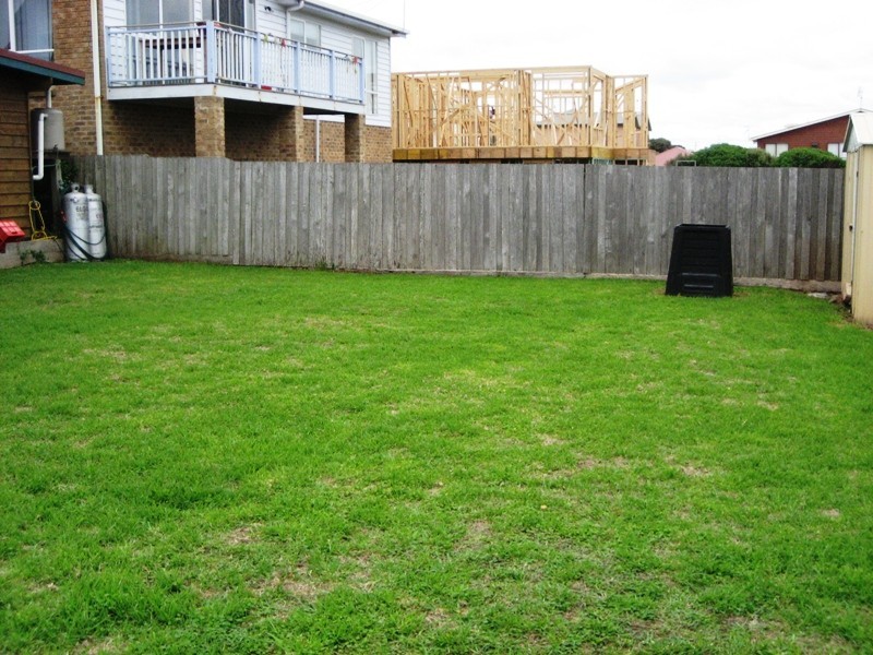 13 Anne Catherine Drive, Port Fairy VIC 3284