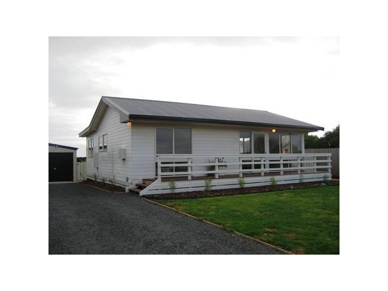 158 Princes Highway, Port Fairy VIC 3284