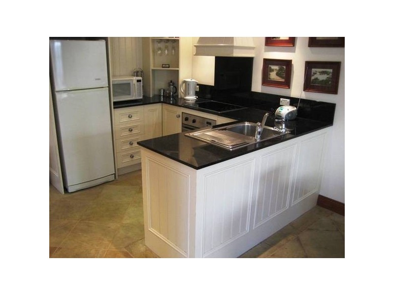 55 Bank Street, Port Fairy VIC 3284