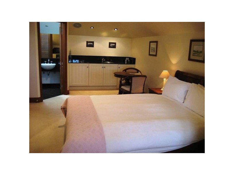 55 Bank Street, Port Fairy VIC 3284