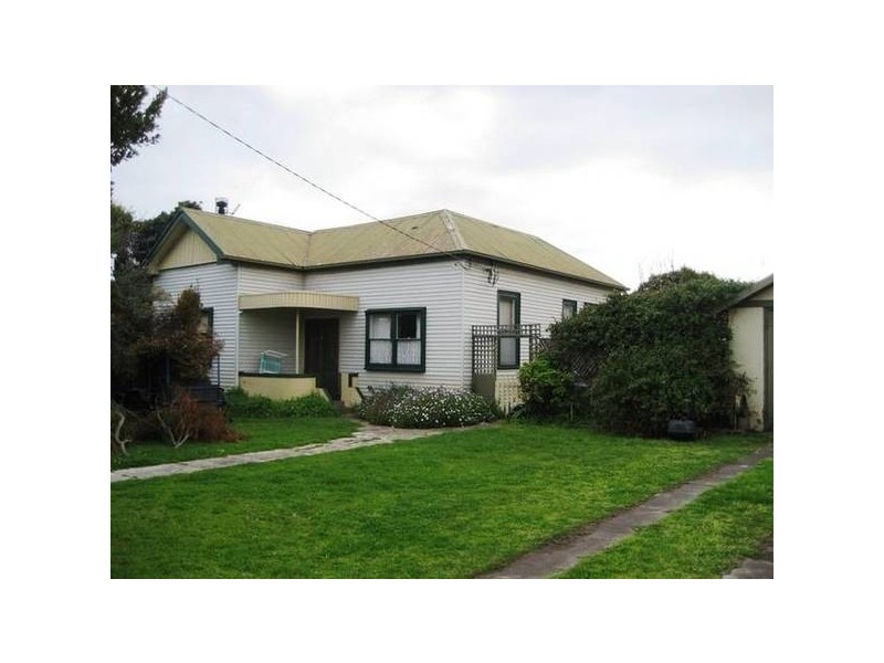 171 Albert Road, Port Fairy VIC 3284