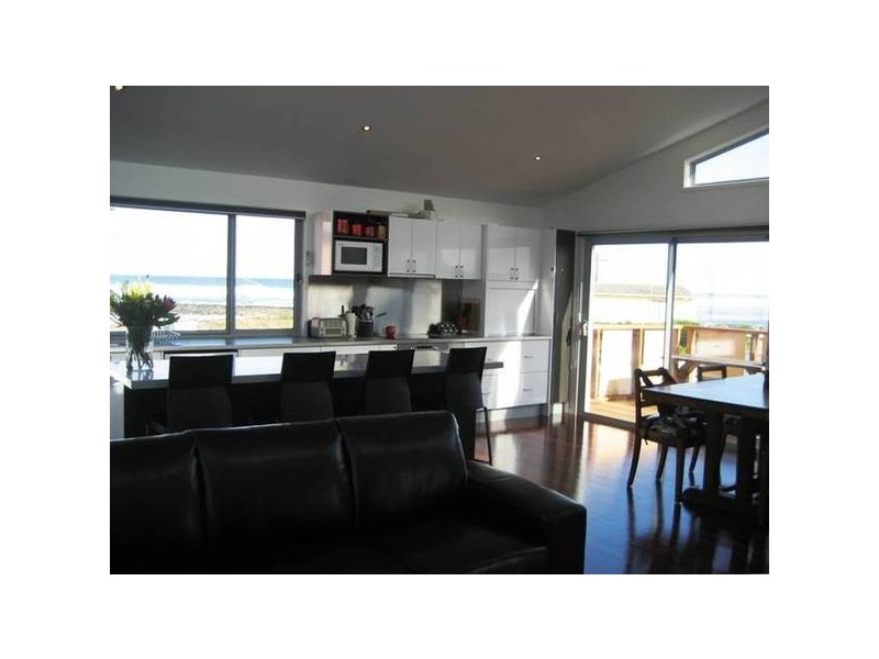 27 Reardon Street, Port Fairy VIC 3284