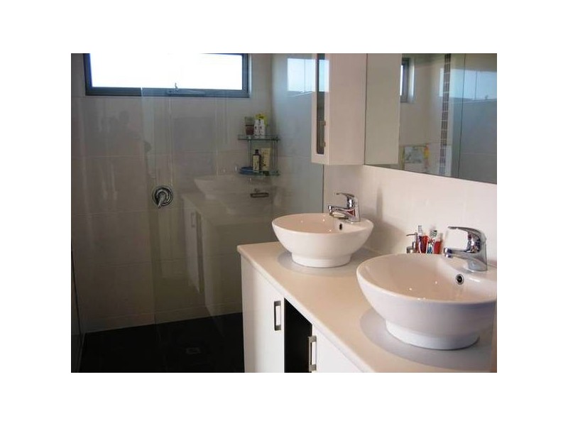 27 Reardon Street, Port Fairy VIC 3284