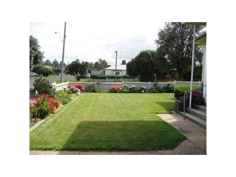 101 Bank Street, Port Fairy VIC 3284