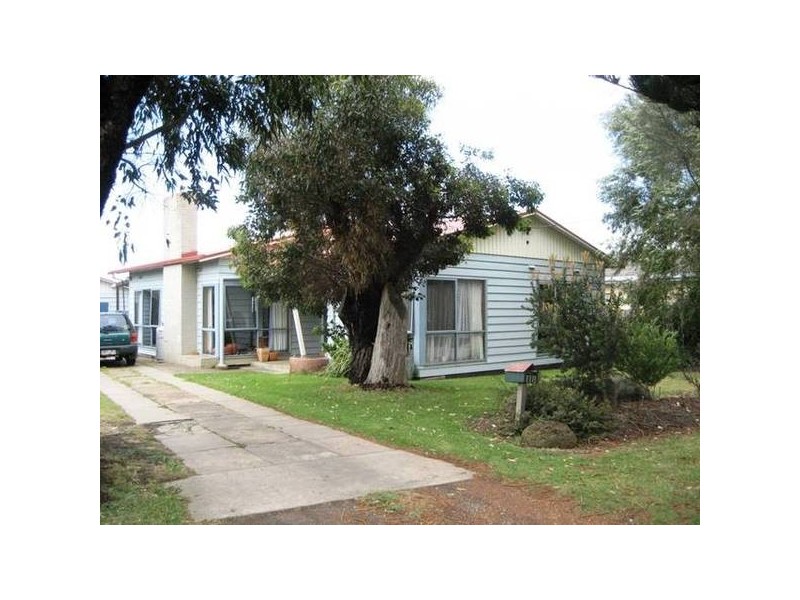 118 Regent Street, Port Fairy VIC 3284
