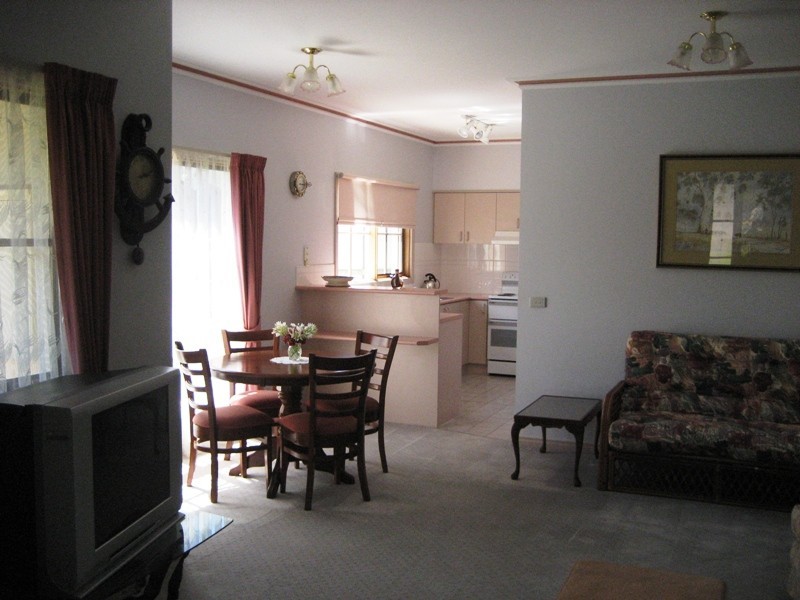 2/54 Gipps Street, Port Fairy VIC 3284