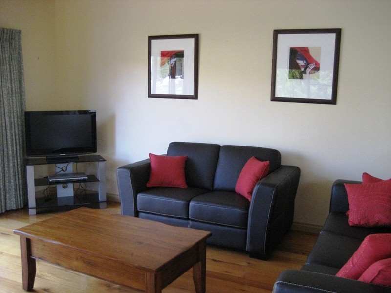 1/119 Griffiths Street, Port Fairy VIC 3284