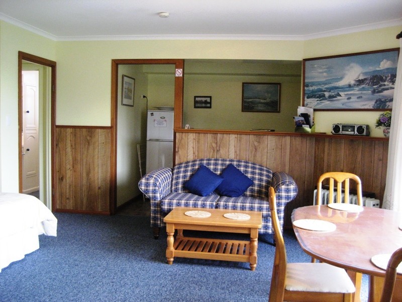 2/109 Beach Street, Port Fairy VIC 3284