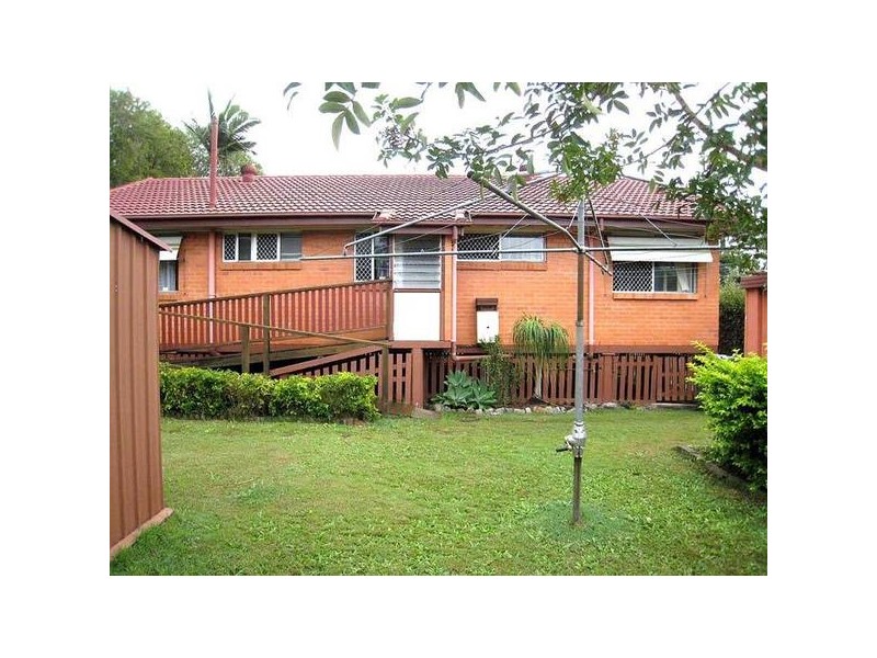 15 Dorothy Street, Woodridge QLD 4114