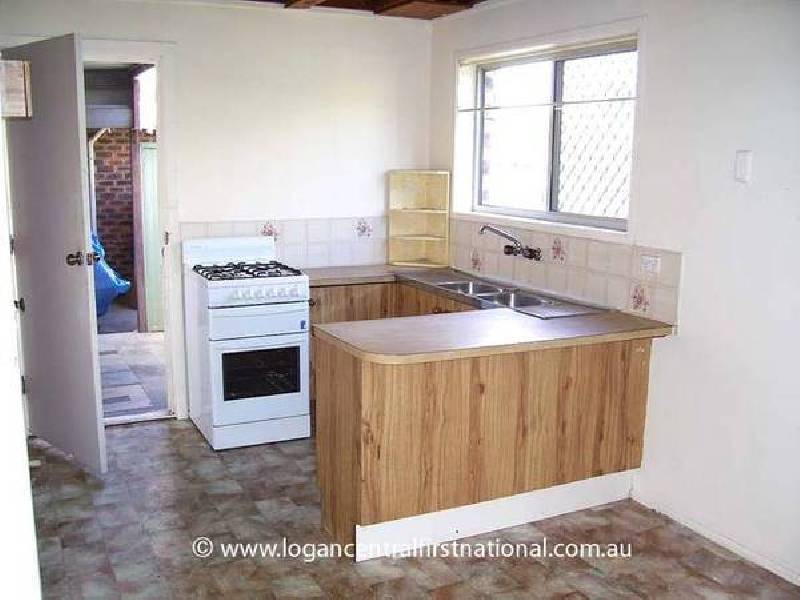 Ewing Road, Woodridge QLD 4114