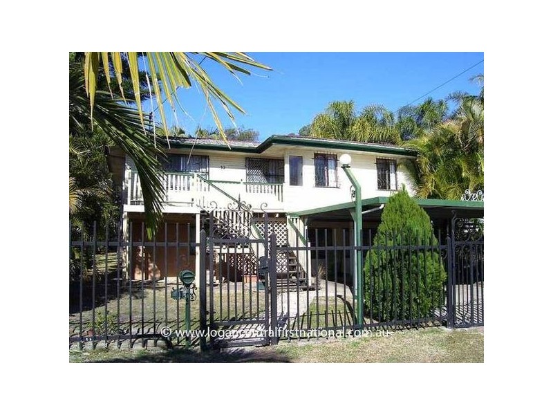 32 Ellen Street, Kingston QLD 4114