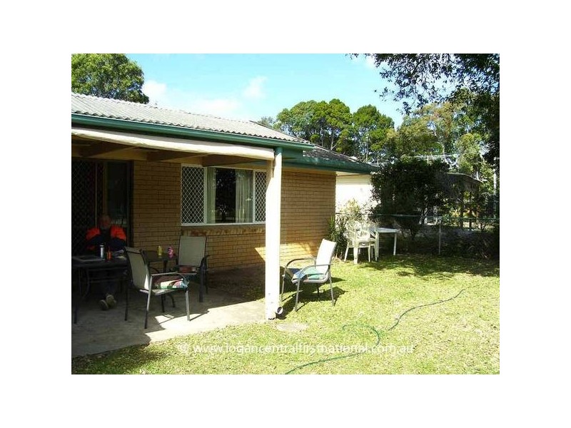 6 Ballow Street, Amity Point QLD 4183