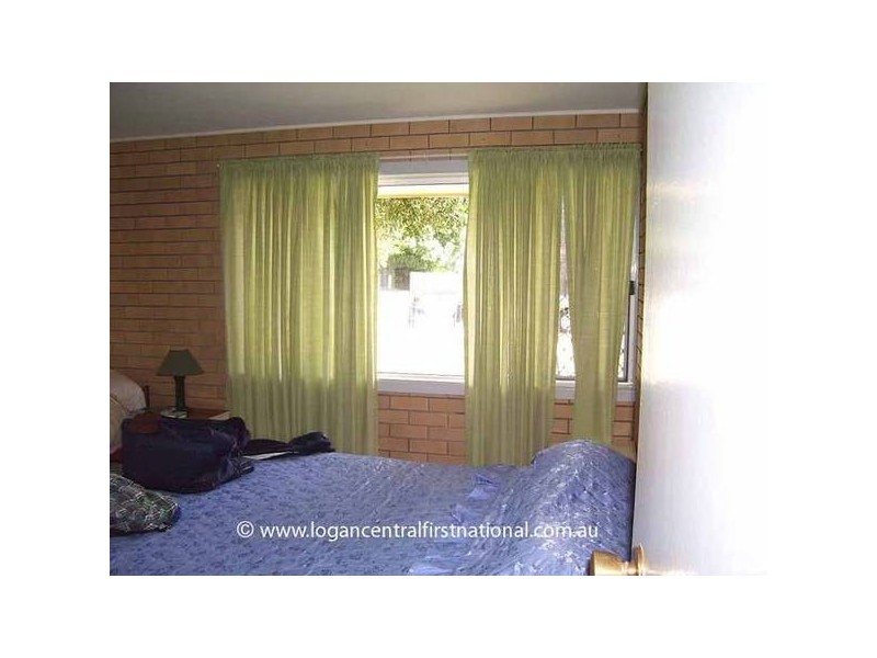 6 Ballow Street, Amity Point QLD 4183