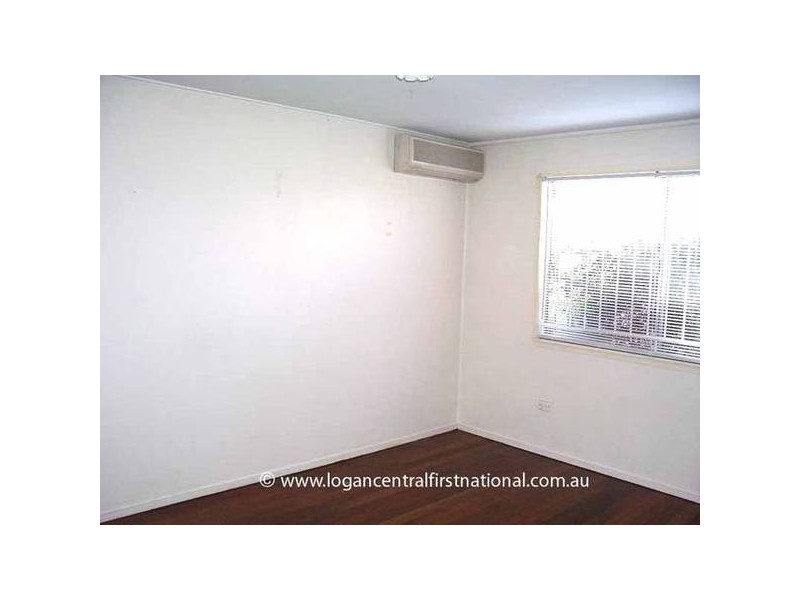 2 Welbeck Street, Logan Central QLD 4114