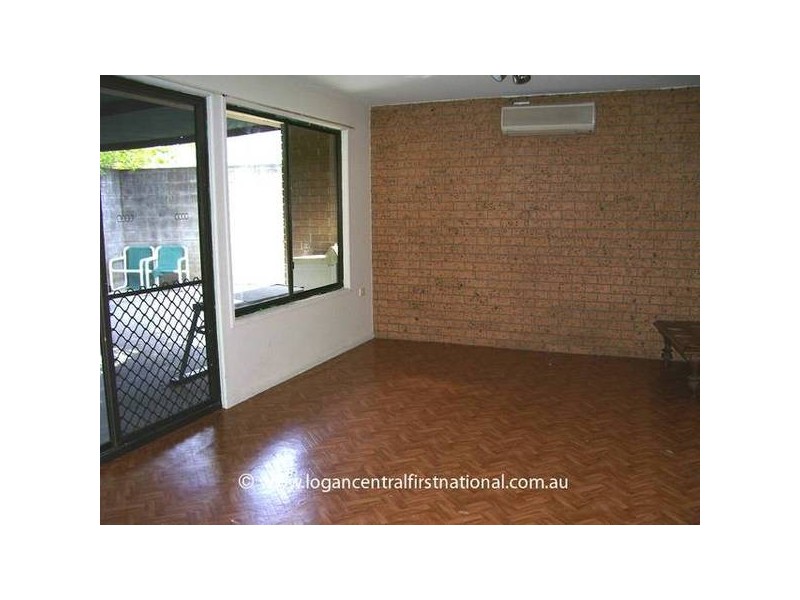 2a Welbeck Street, Logan Central QLD 4114