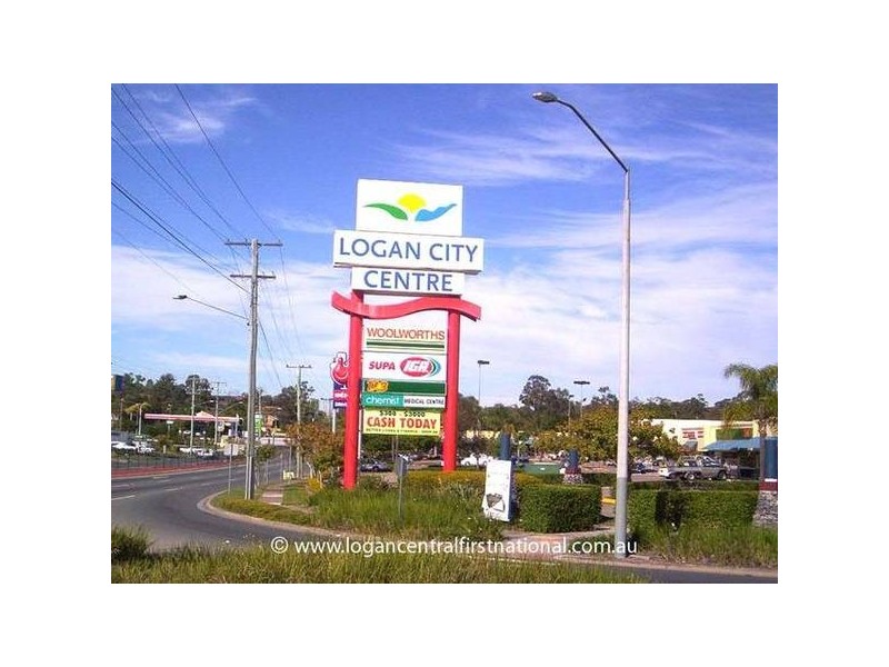 2a Welbeck Street, Logan Central QLD 4114