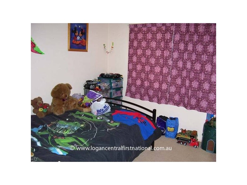 Meadowbrook QLD 4131