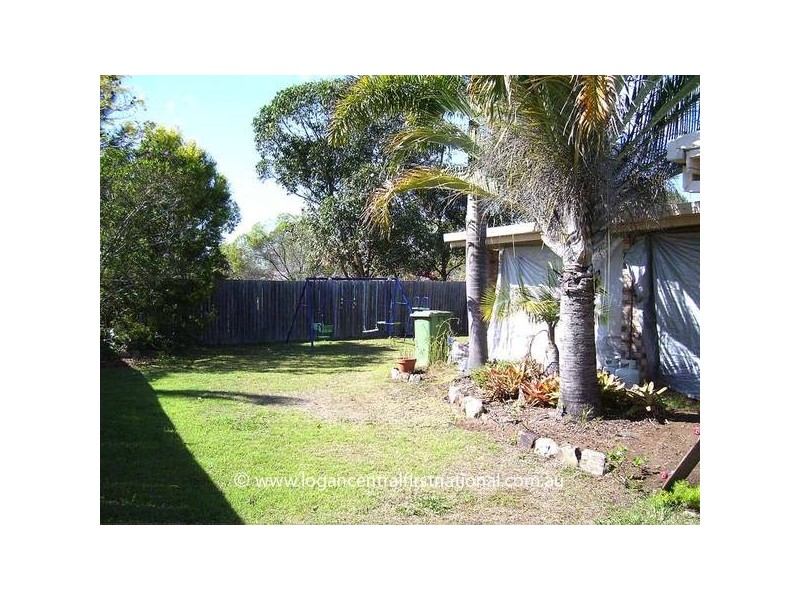 Meadowbrook QLD 4131