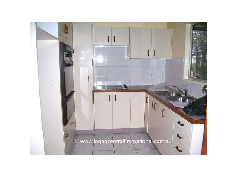 Winifred Street, Kingston QLD 4114