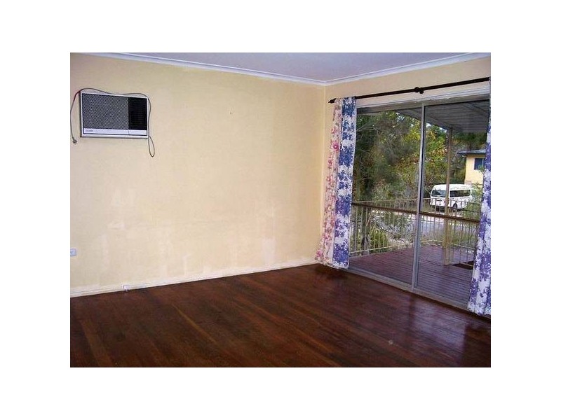 Winifred Street, Kingston QLD 4114