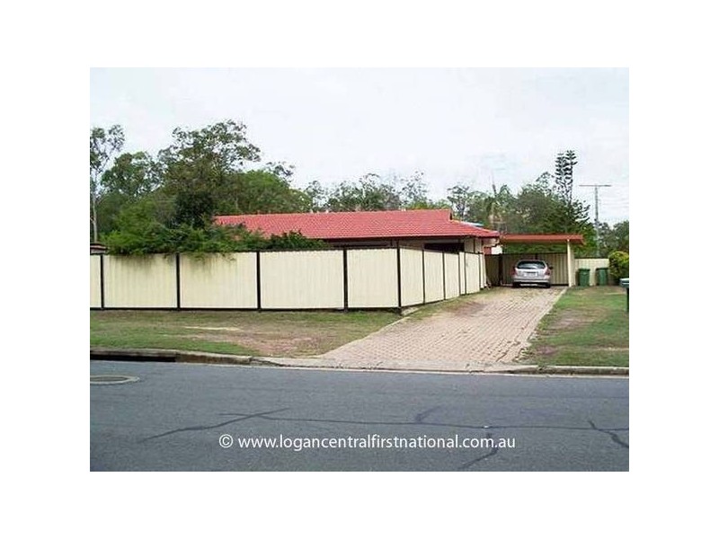 11 Ariel Ave, Kingston QLD 4114