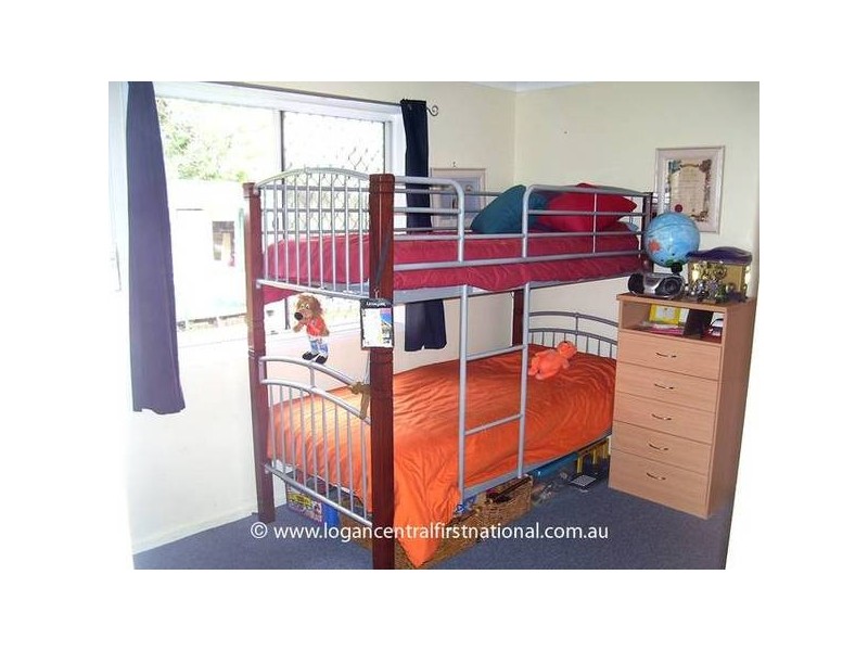 24 Royena Court, Crestmead QLD 4132