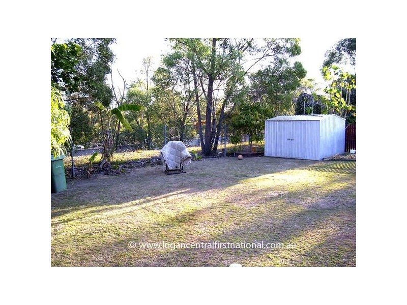 20 Barossa Street, Kingston QLD 4114