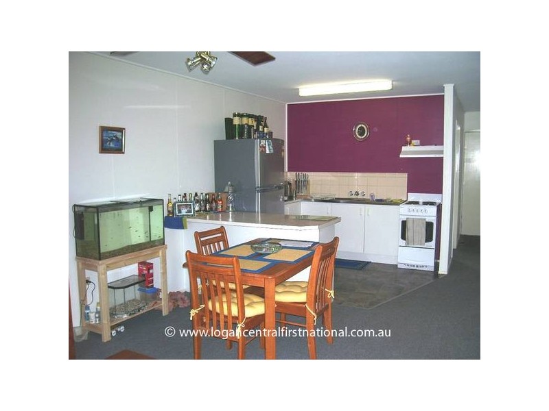 2/24 Dol Street, Woodridge QLD 4114