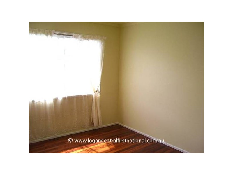 154 North Road, Woodridge QLD 4114