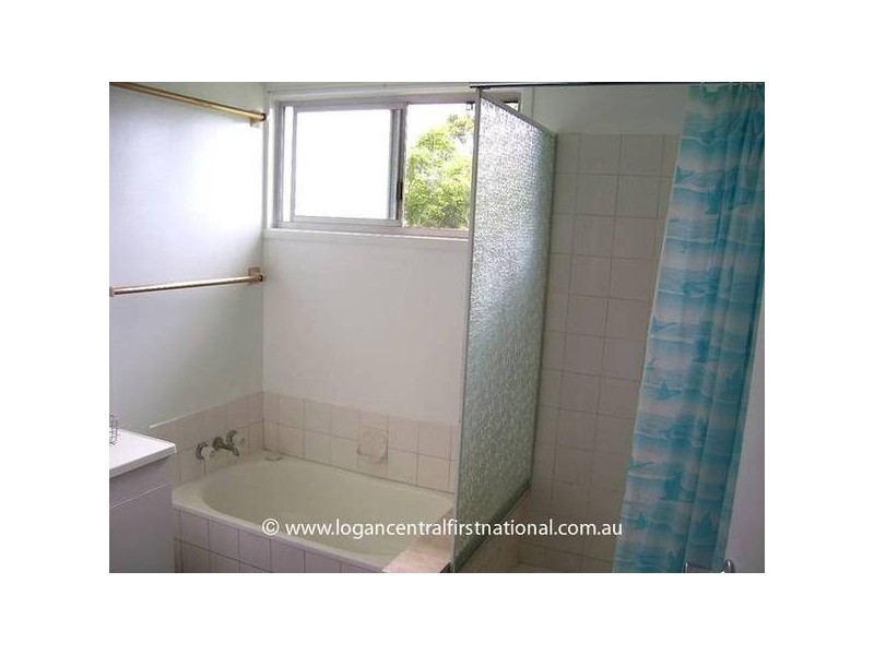 154 North Road, Woodridge QLD 4114
