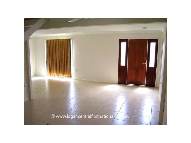 12 Dale Street, Kingston QLD 4114