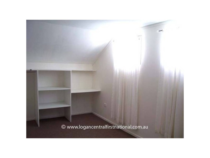 12 Dale Street, Kingston QLD 4114