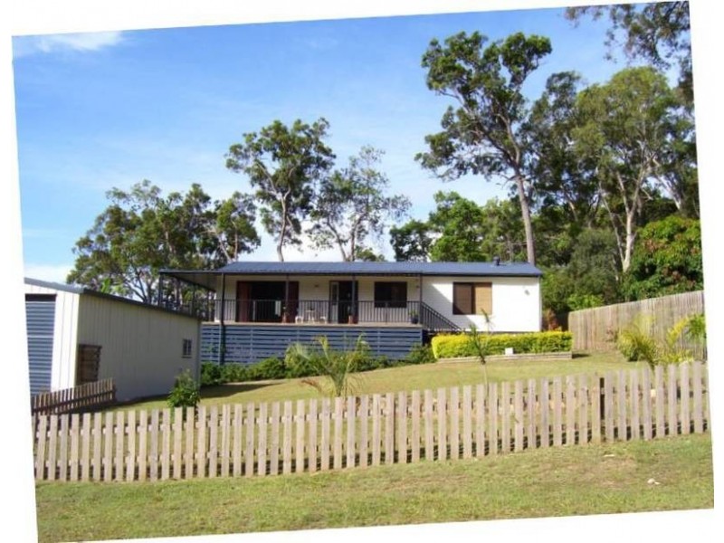 11 Cross Street, Macleay Island QLD 4184