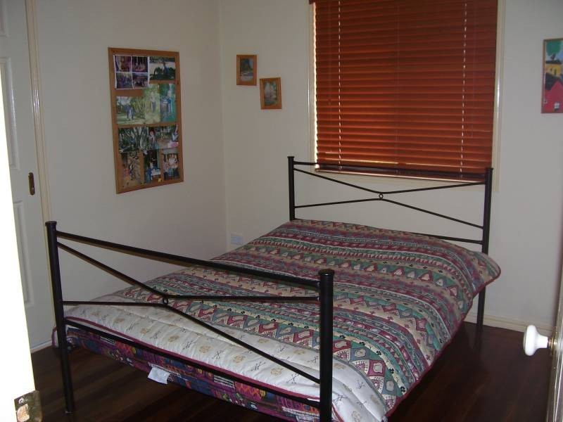 23 Baracoota Street, Macleay Island QLD 4184