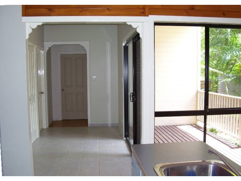55 Francis Street, Macleay Island QLD 4184