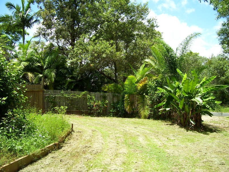 55 Francis Street, Macleay Island QLD 4184