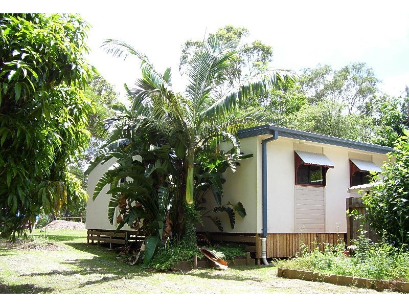 55 Francis Street, Macleay Island QLD 4184