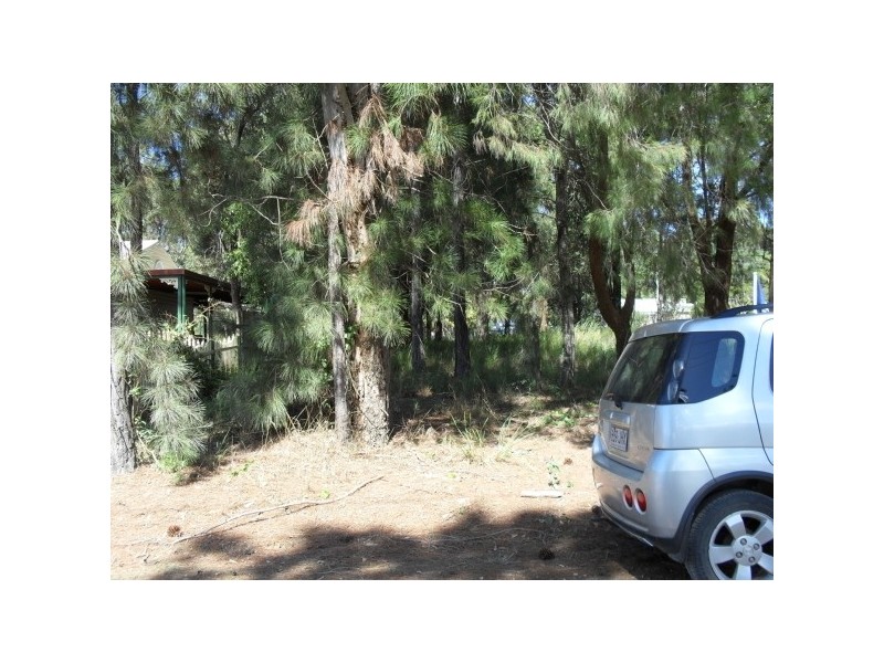 5 Vine Street, Macleay Island QLD 4184