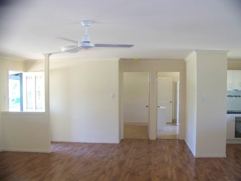 8 Alexander Street, Macleay Island QLD 4184