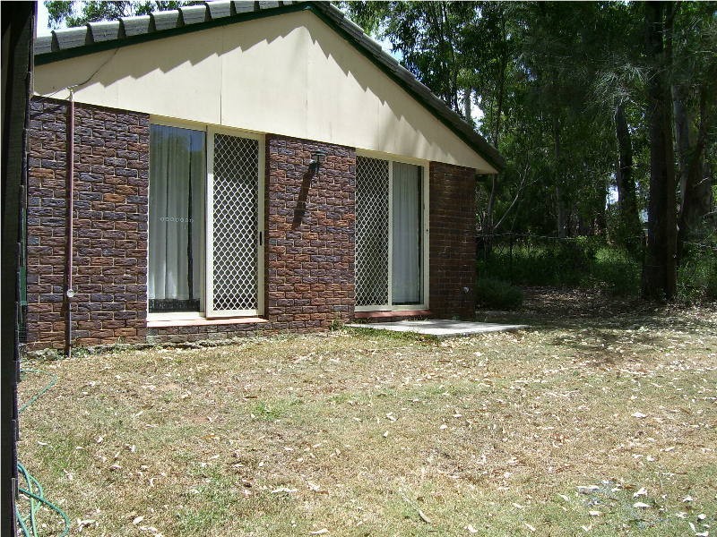 12 Blue Water Crescent, Macleay Island QLD 4184