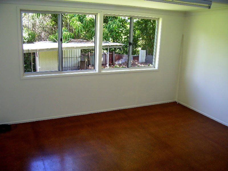41 High Central Road, Macleay Island QLD 4184