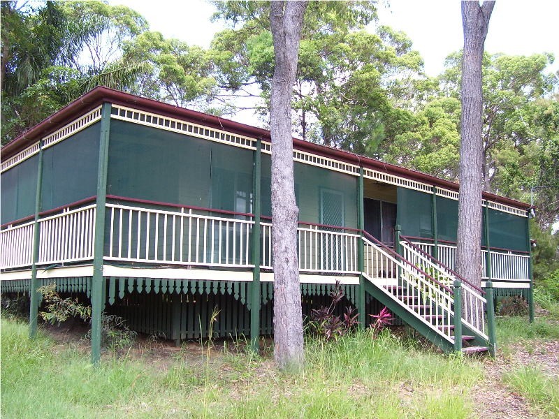 41 Cooee Cres, Macleay Island QLD 4184