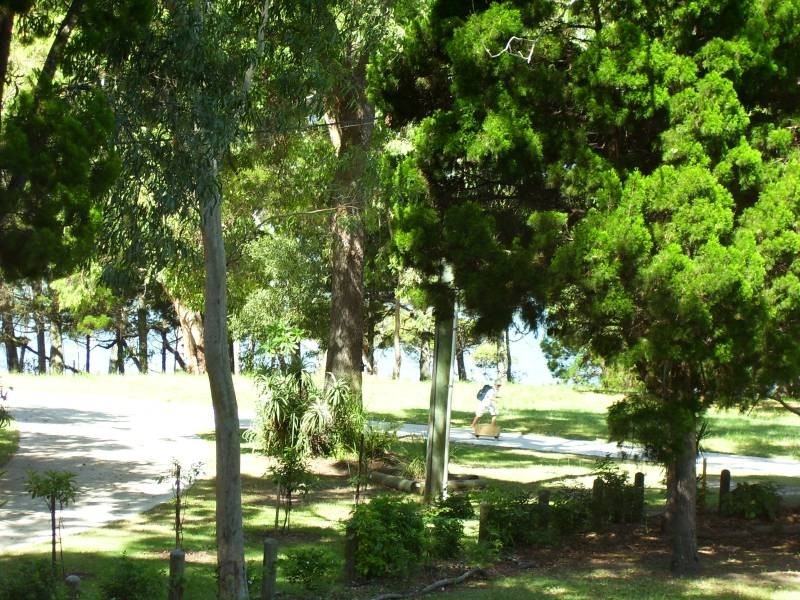 19 Ooyan Street, Coochiemudlo Island QLD 4184